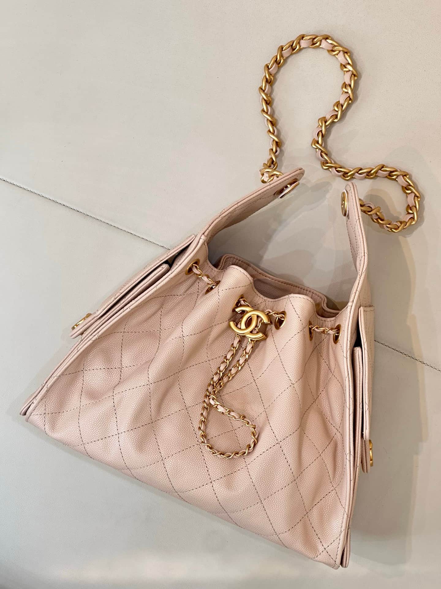 Chanel 25 Small Hobo handbag AS5293 Grained Calfskin &Gold-tone Metal Cream TOP