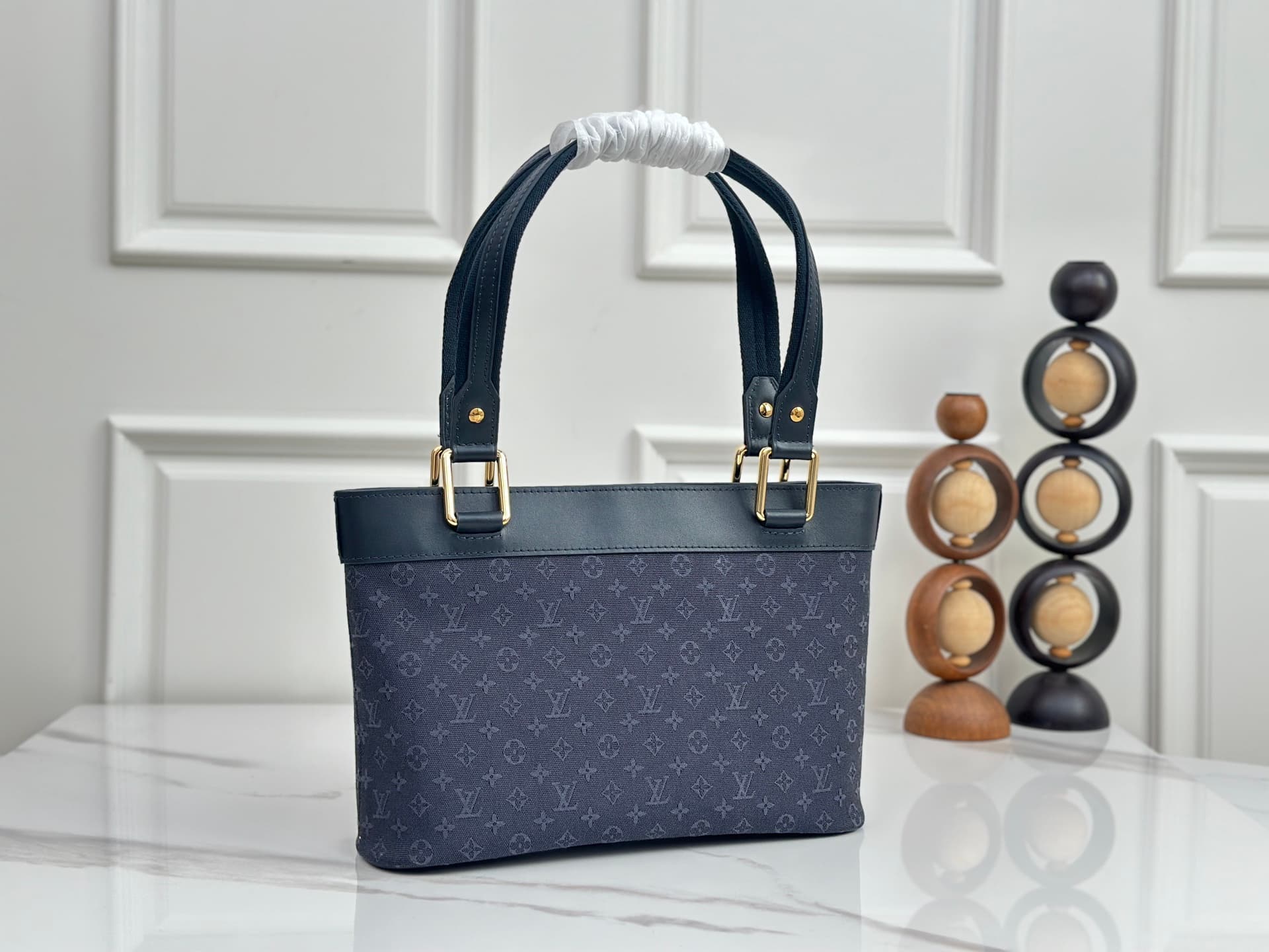 Louis Vuitton Monogram Lin Lucille shoulder bag M92680 High