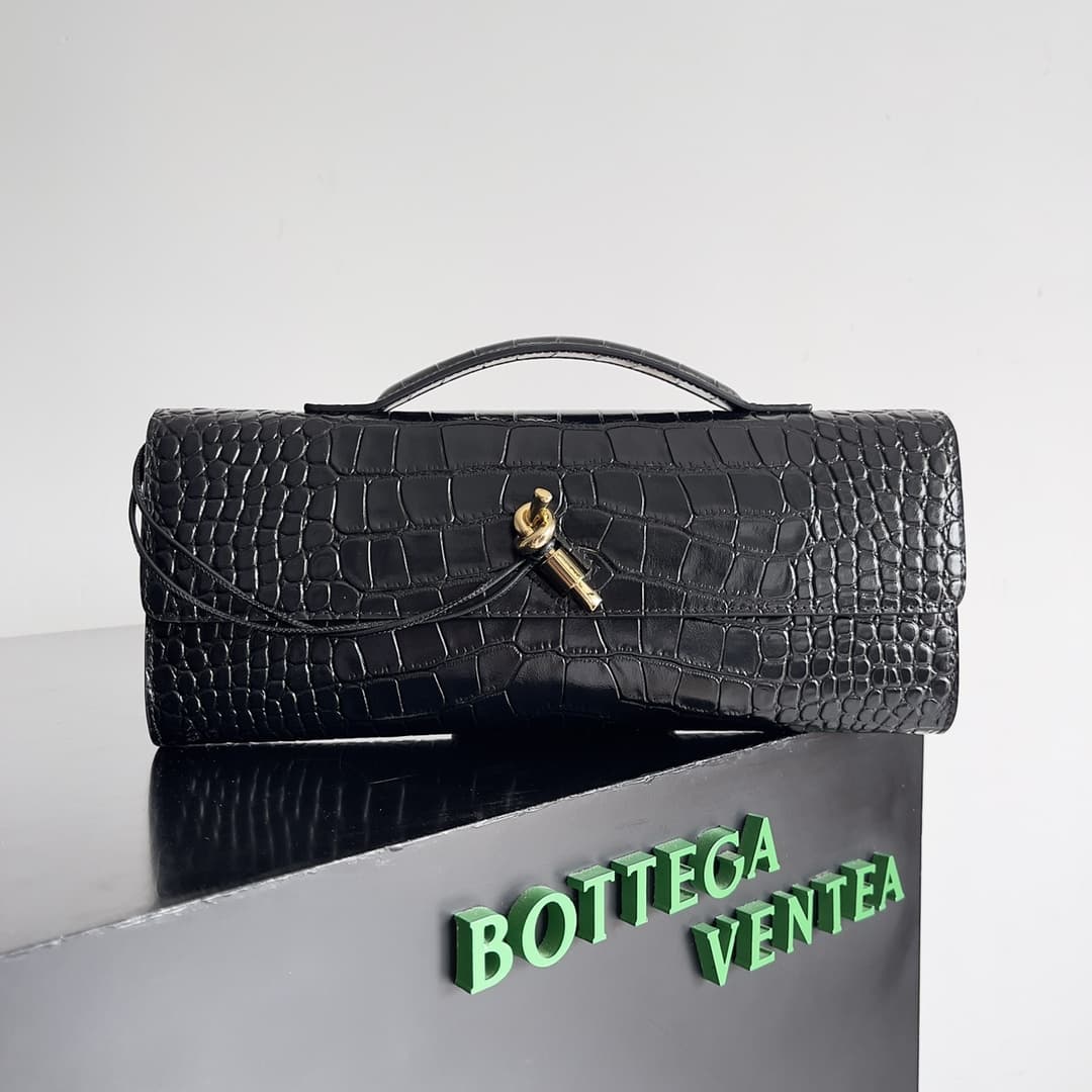 BV Long Clutch Andiamo With Handle Lambskin TOP