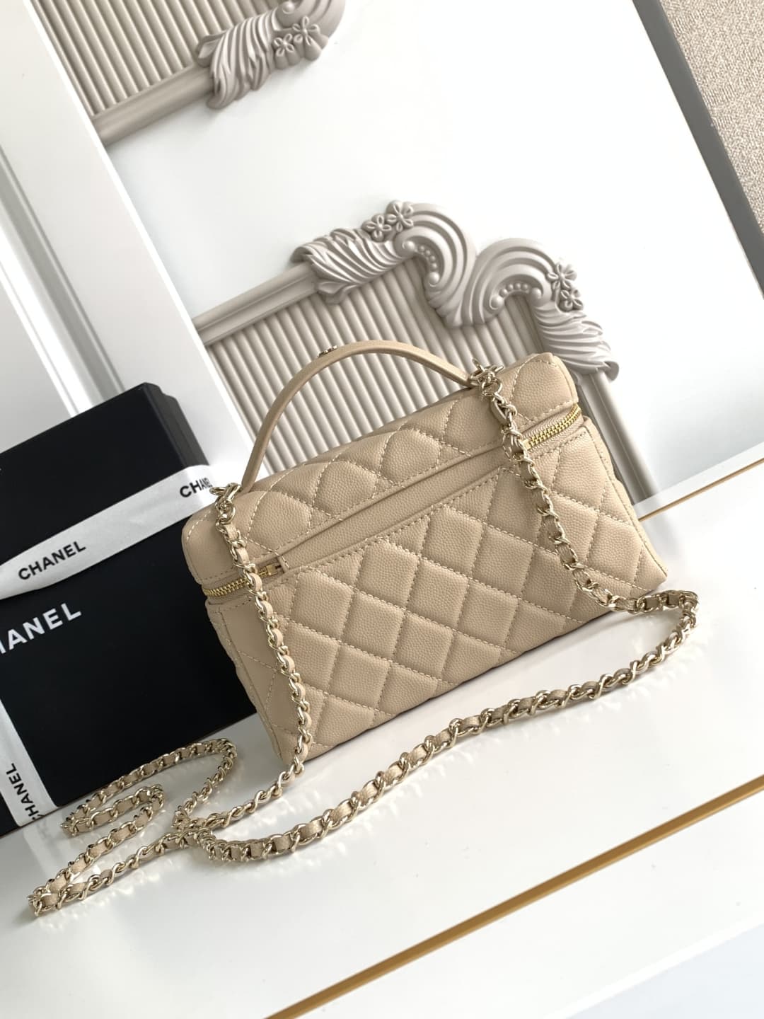 Chanel VANITY WITH CHAIN AP4407 Grained Calfskin & Gold-Tone Metal Champagne High