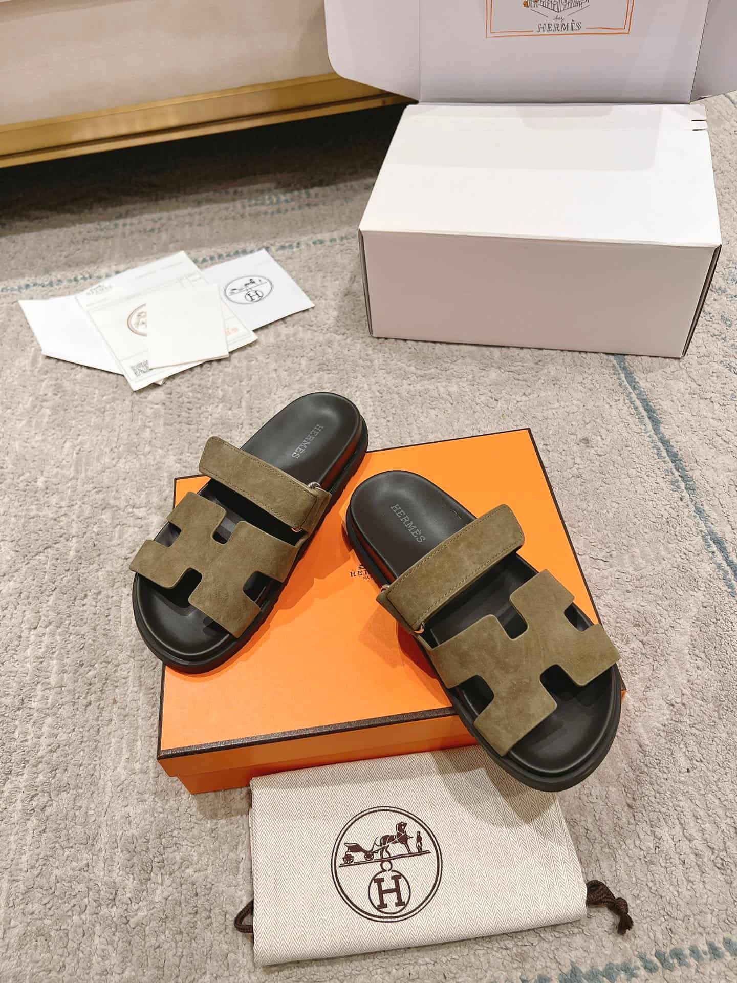 Hermès Chypre braided suede sandals Women Men