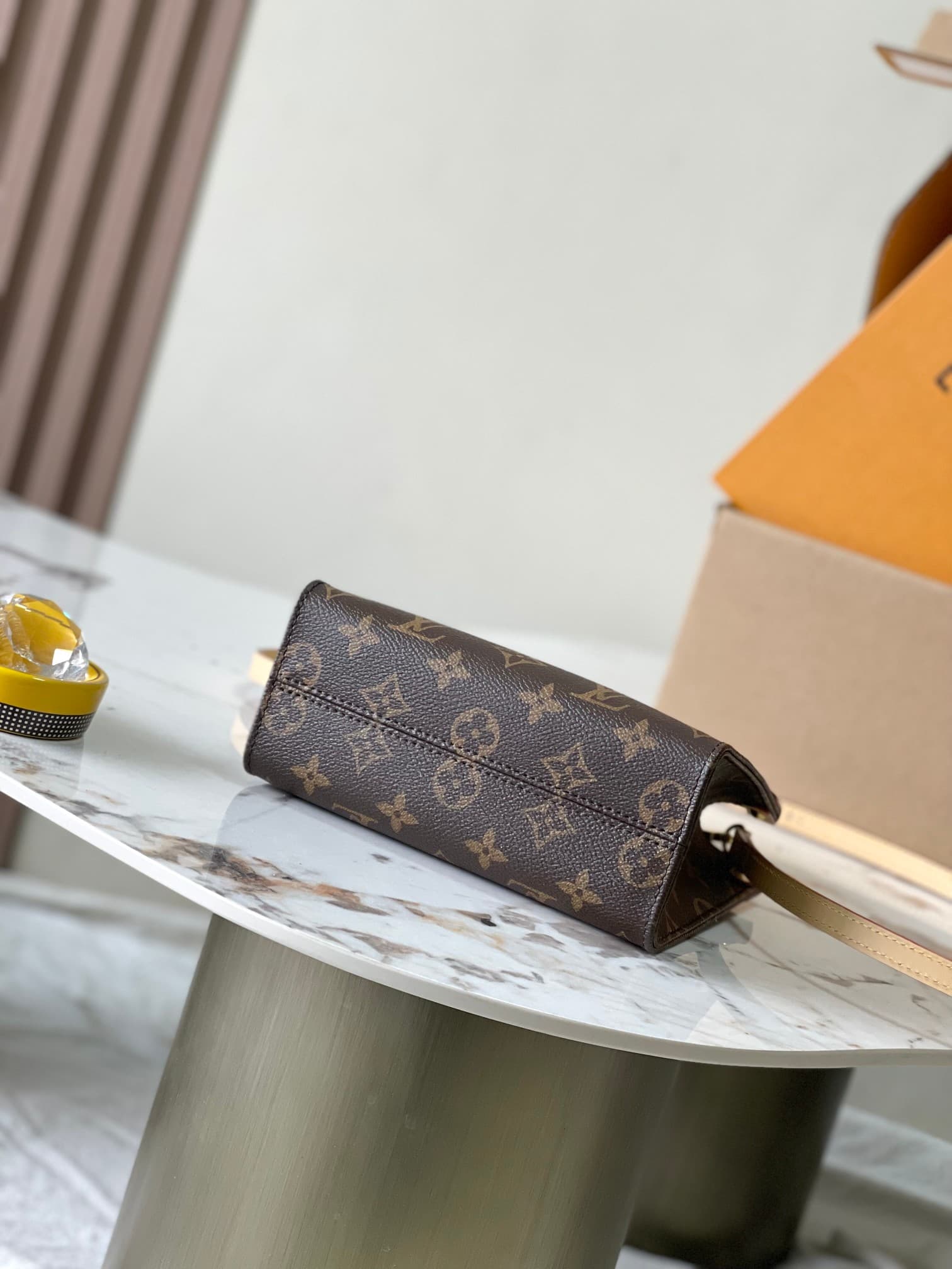 Louis Vuitton x Murakami OnTheGo BB Monogram coated canvas M13668 Top