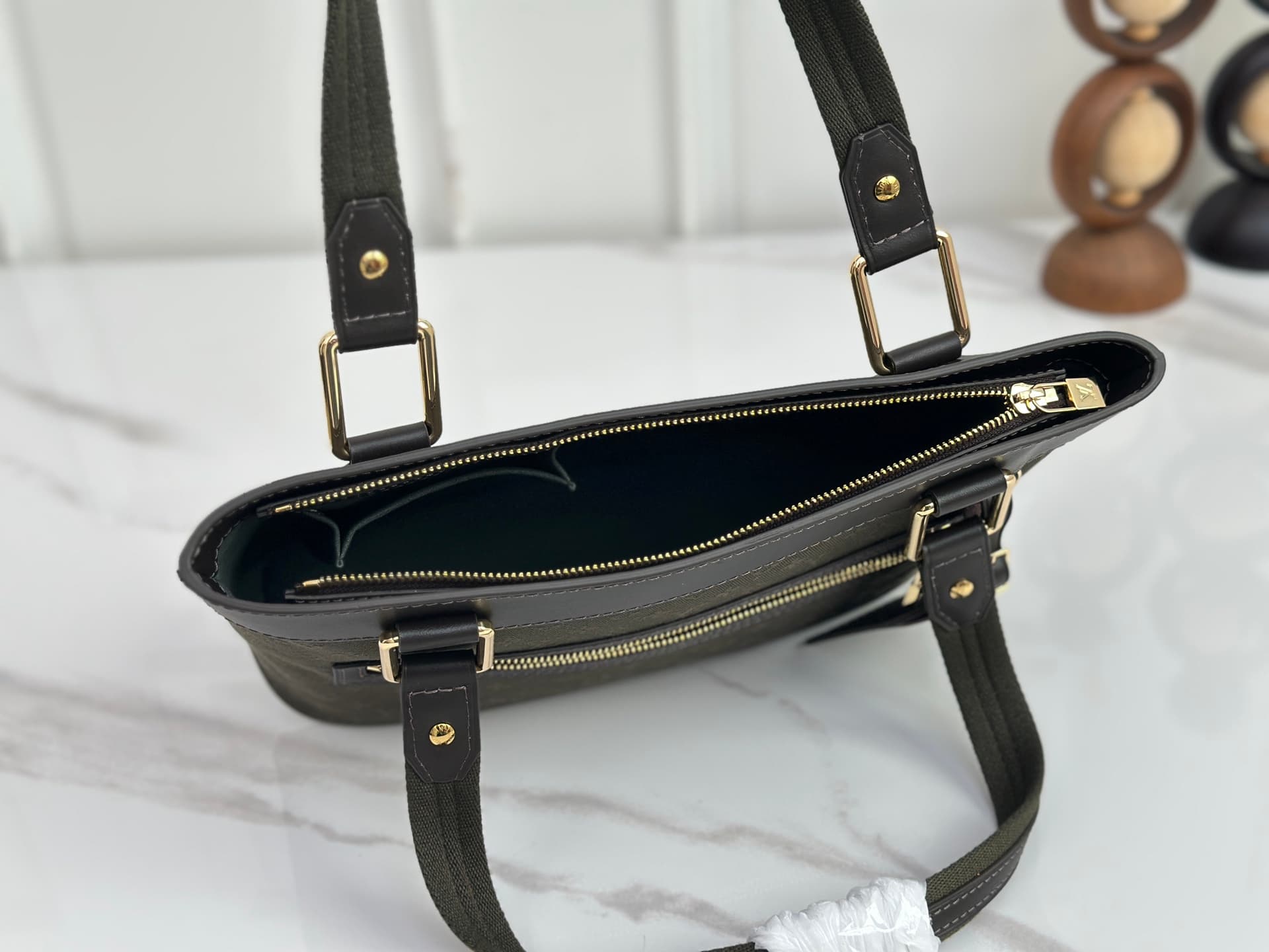 Louis Vuitton Monogram Lin Lucille shoulder bag M92682 High
