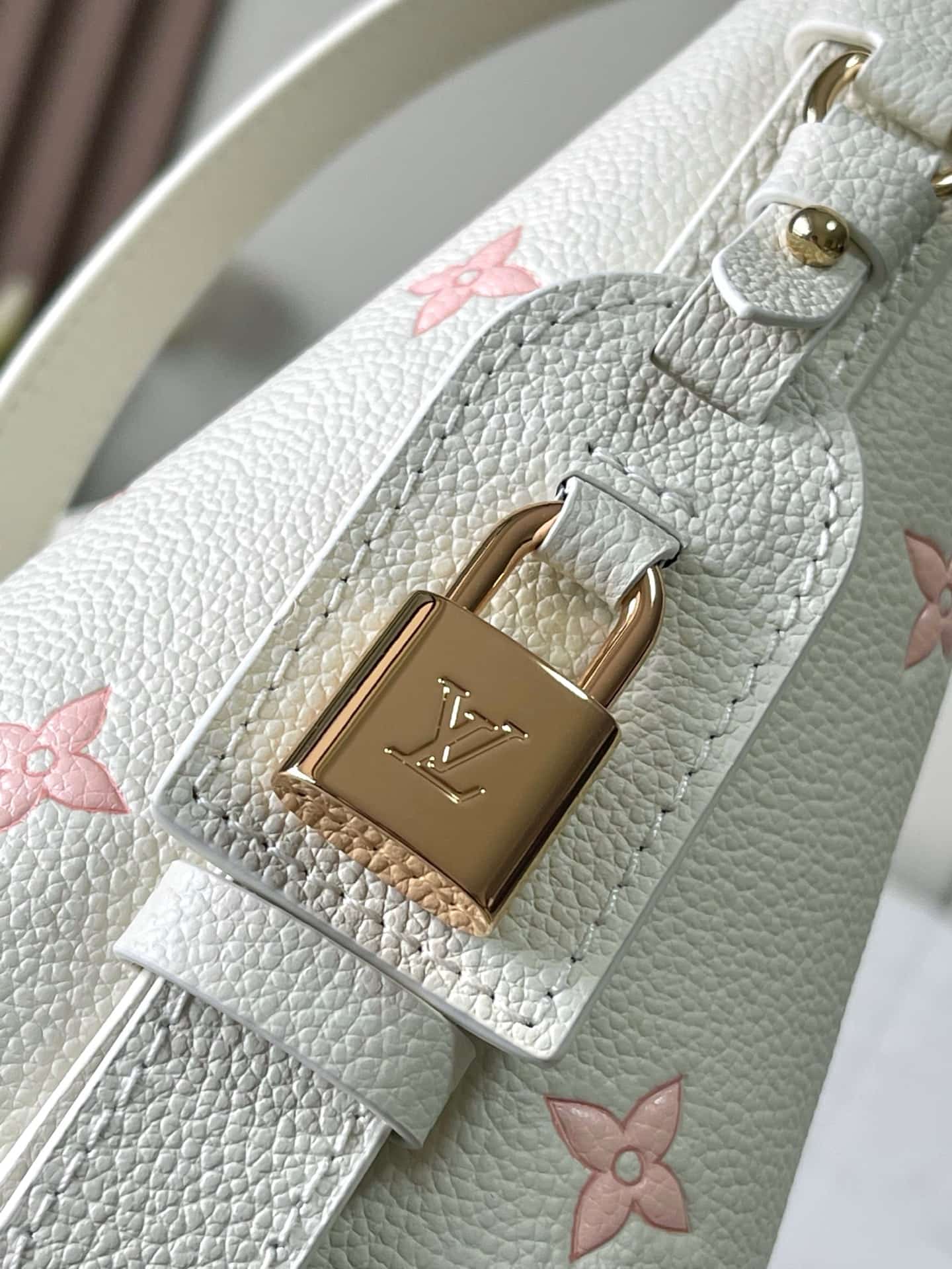 Louis Vuitton All In BB Milky White/Peach Cowhide leather M28315 High