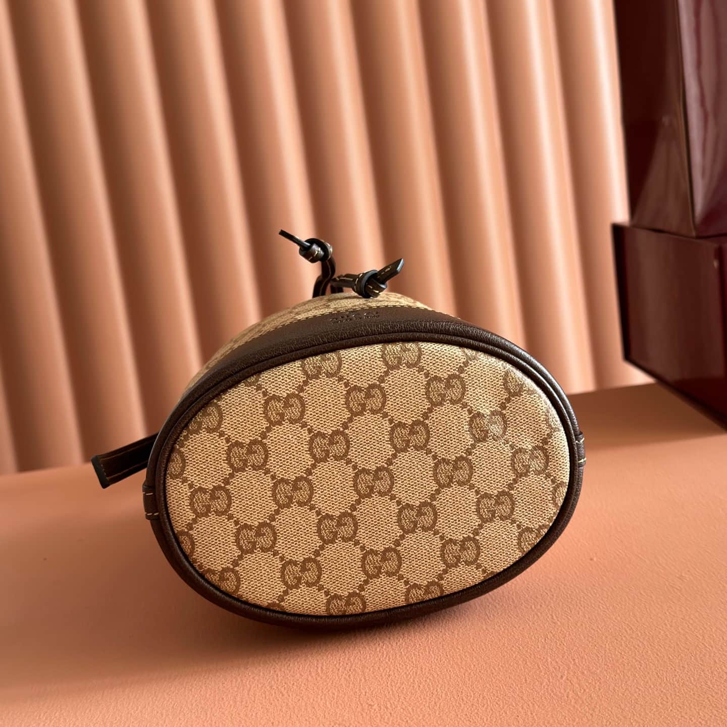 Gucci Venice small bucket bag Sand and dark brown GG coated canvas ‎A002GW High