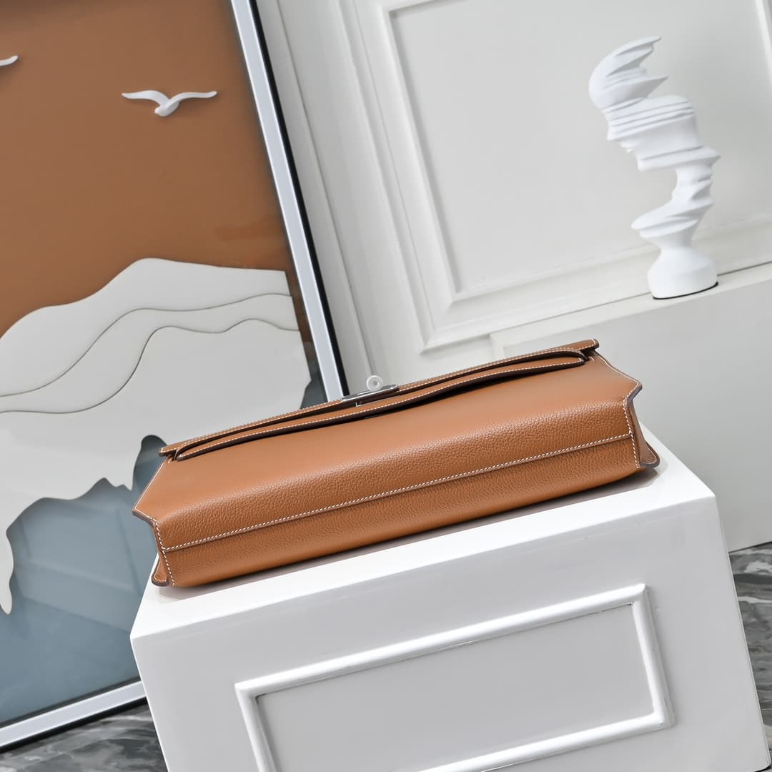 Hermes Kelly depeches Togo 36 briefcase In Camel CalfskIn WAX High