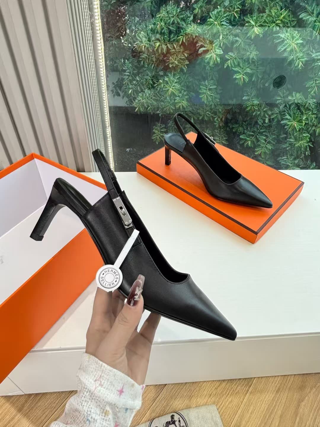 Hermes Lover Slingback pump