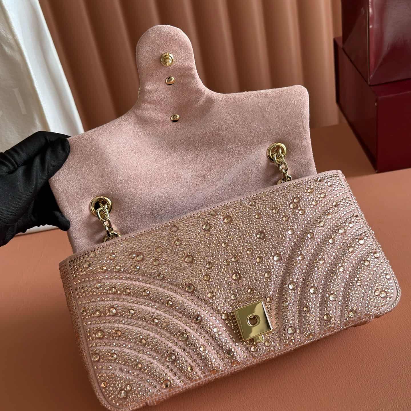 Gucci GG Marmont Shoulder Bag Pink / Crystal 837267 High