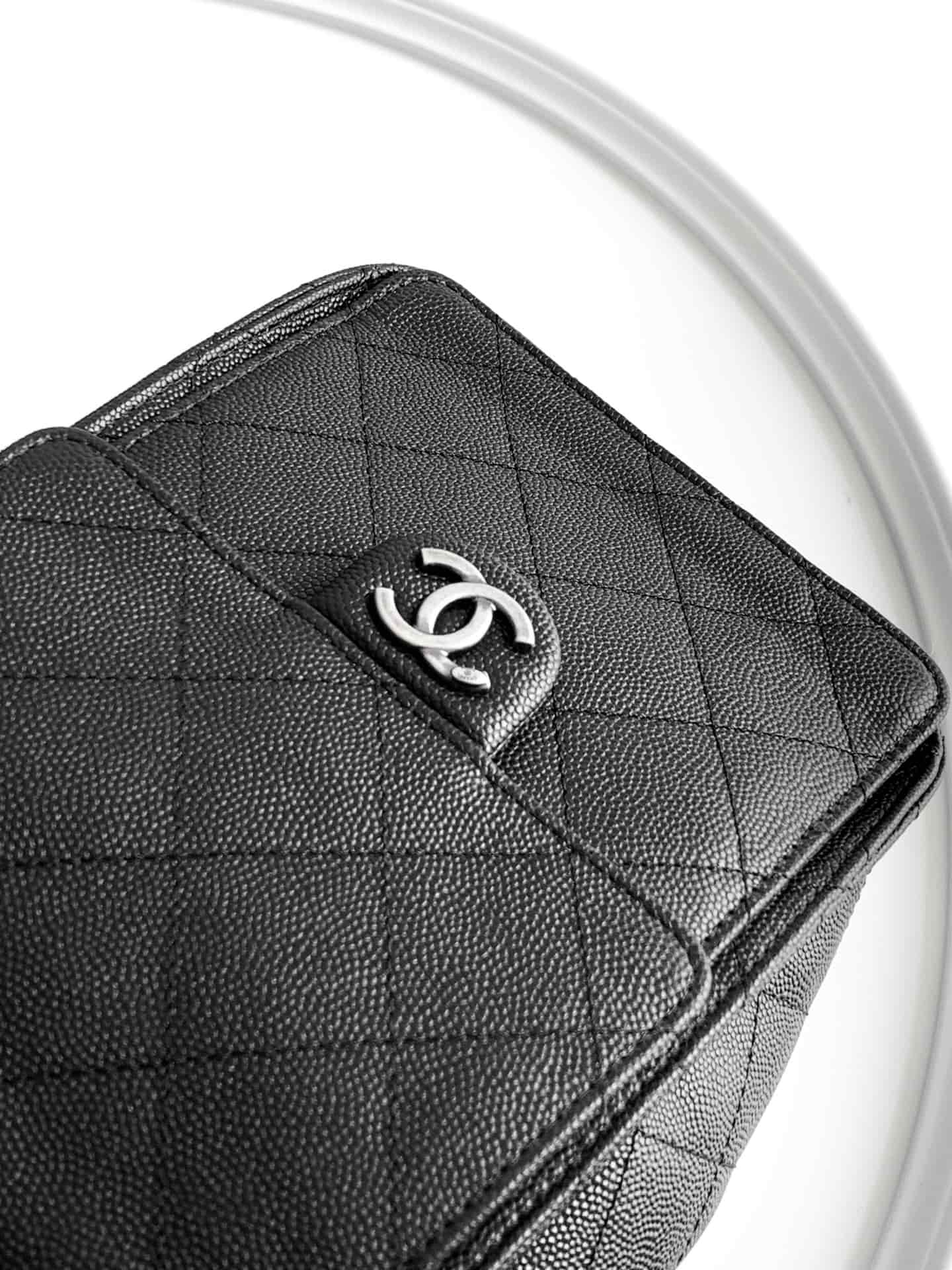 Chanel 25 Medium Hobo handbag AS5311 Grained Calfskin & Silver-tone metal Black A