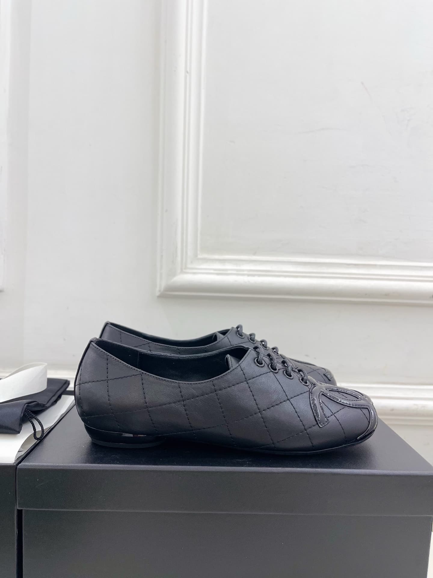 Chanel Cambon leather ballet flat Shoes Women