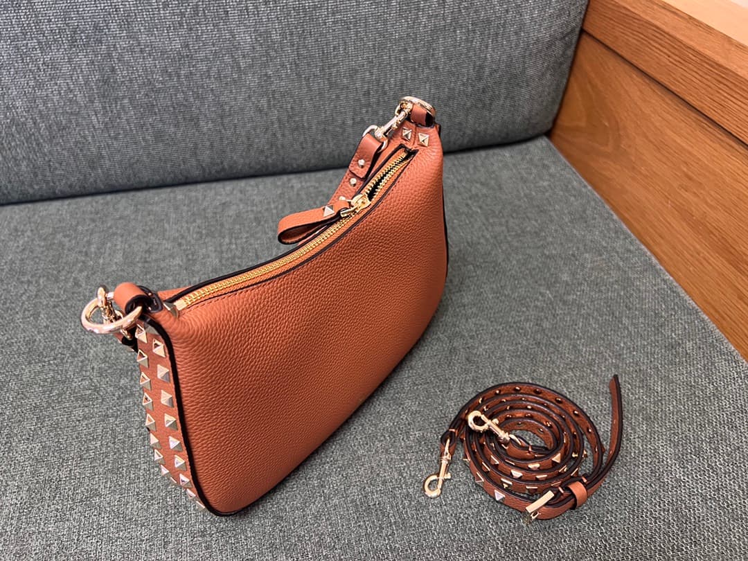 Valentino Garavani Rockstud Hobo bag in grainy brown calfskin high