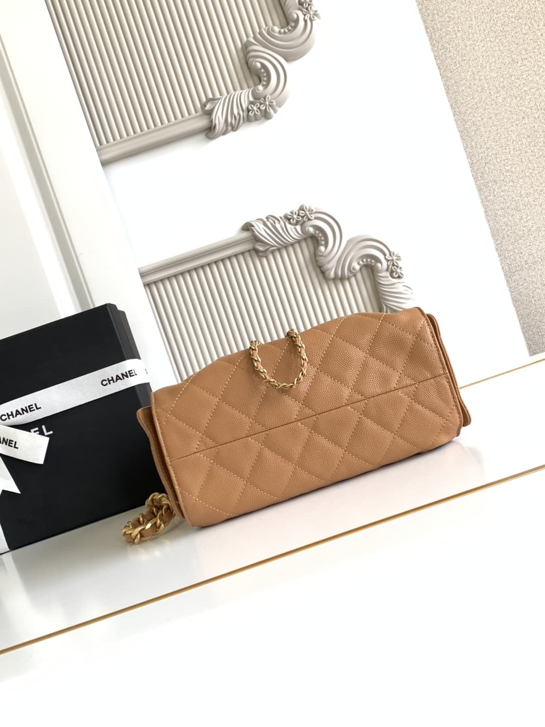 Chanel 25 Mini Hobo handbag AS5631 Grained calfskin & gold-tone metal Brown A