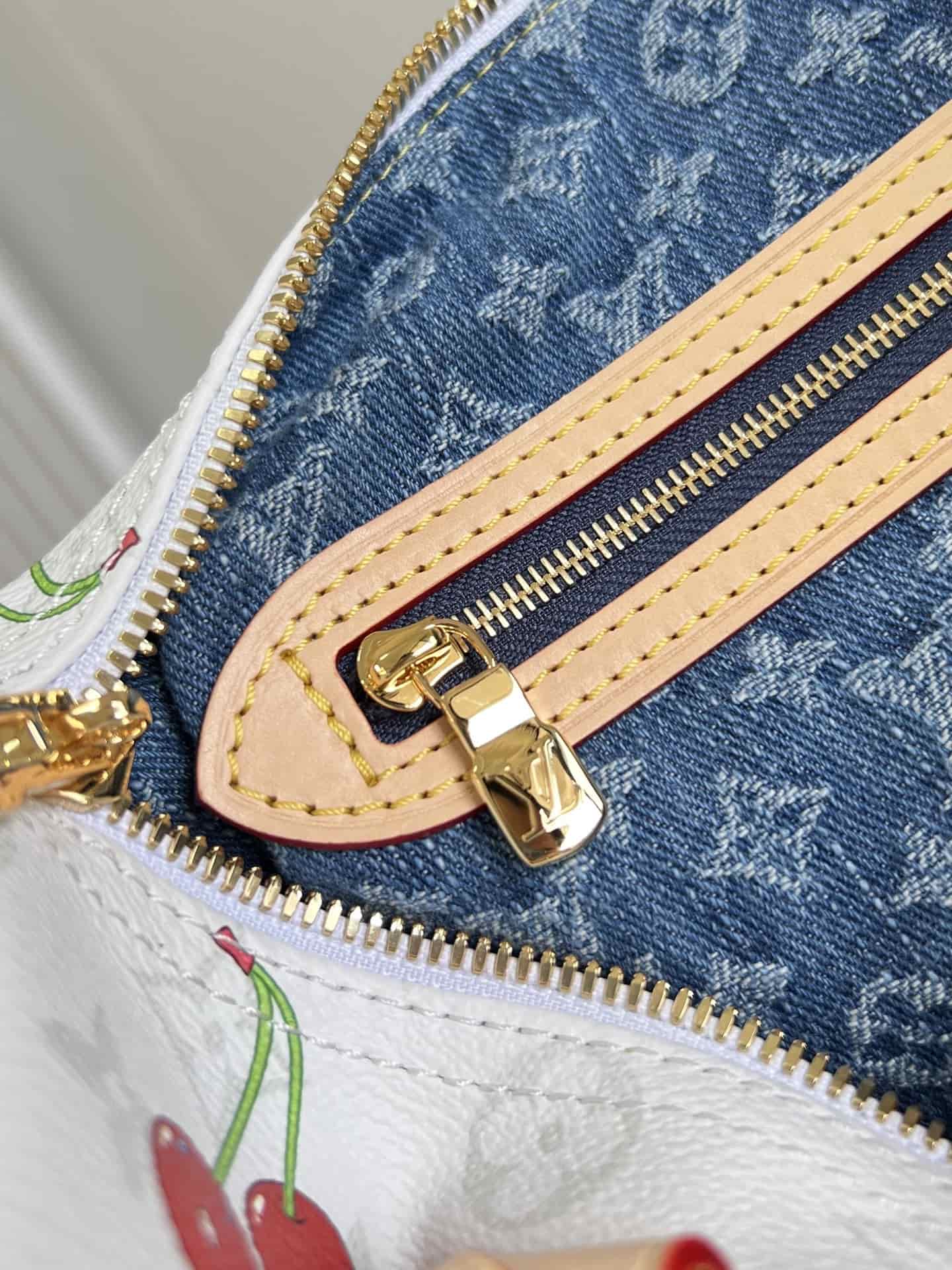 Louis Vuitton x Murakami Speedy Soft Bandoulière 30 Monogram cherry coated canvas M14238 High