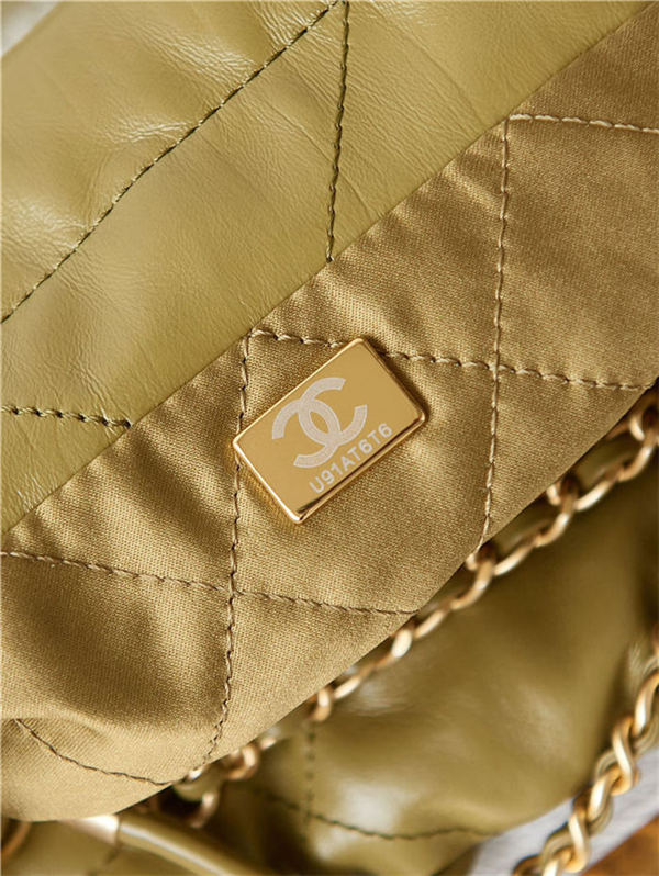 Chanel 22 MINI HANDBAG Shiny Calfskin Mustard-Wrinkle & Gold-Tone Metal AS3980 A