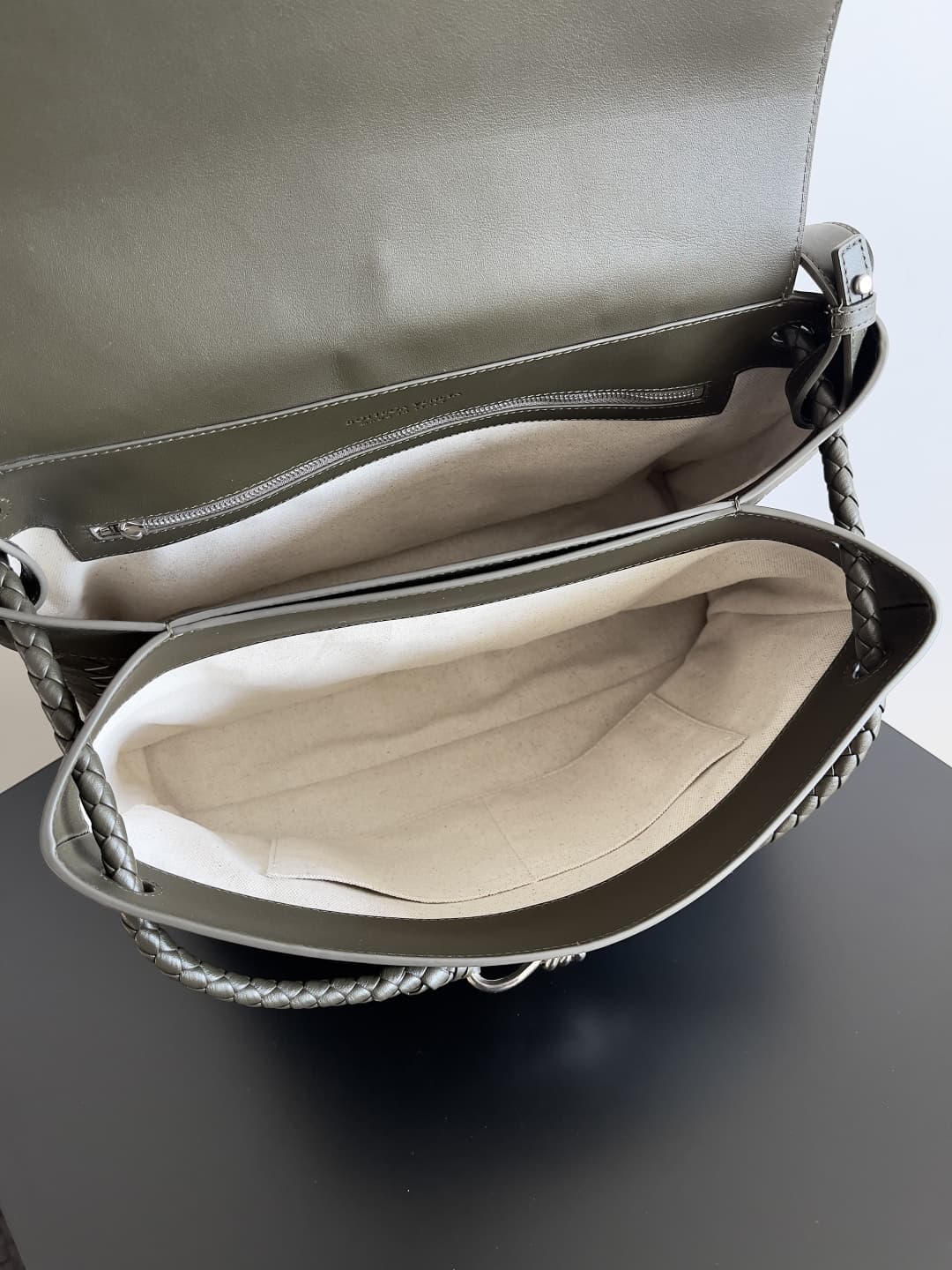 BV Andiamo Messenger Top