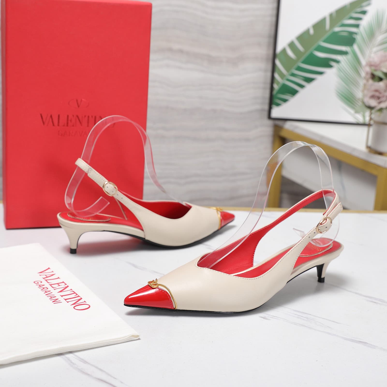Valentino Garavani VLogo Signature kitten-heel slingback pumps