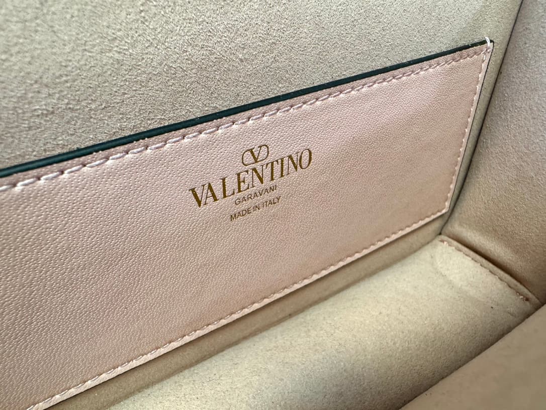 Valentino Garavani VLogo Loco Flap Embellished Leather Shoulder Bag Pink High