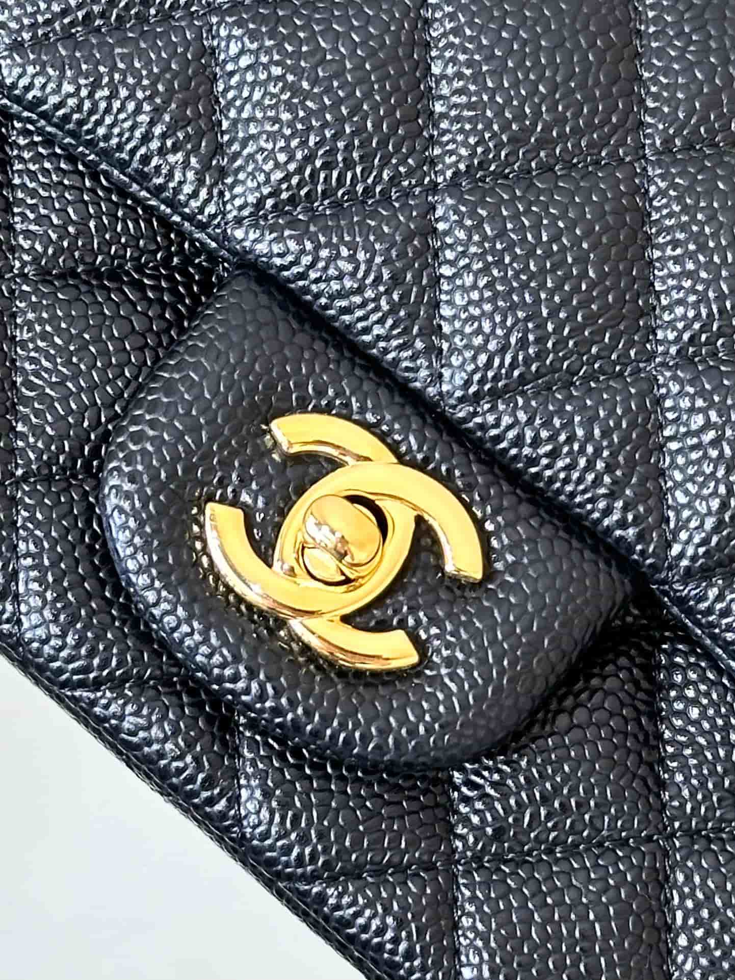 CHANEL Super Mini Classic Handbag Grained Calfskin & Gold-tone Metal A35200 Black TOP