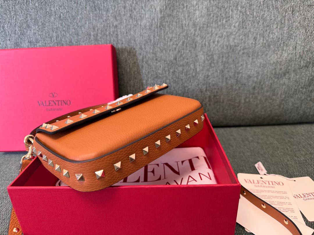 Valentino Garavani Mini Rockstud Grainy Leather Crossbody Bag in Caramel High
