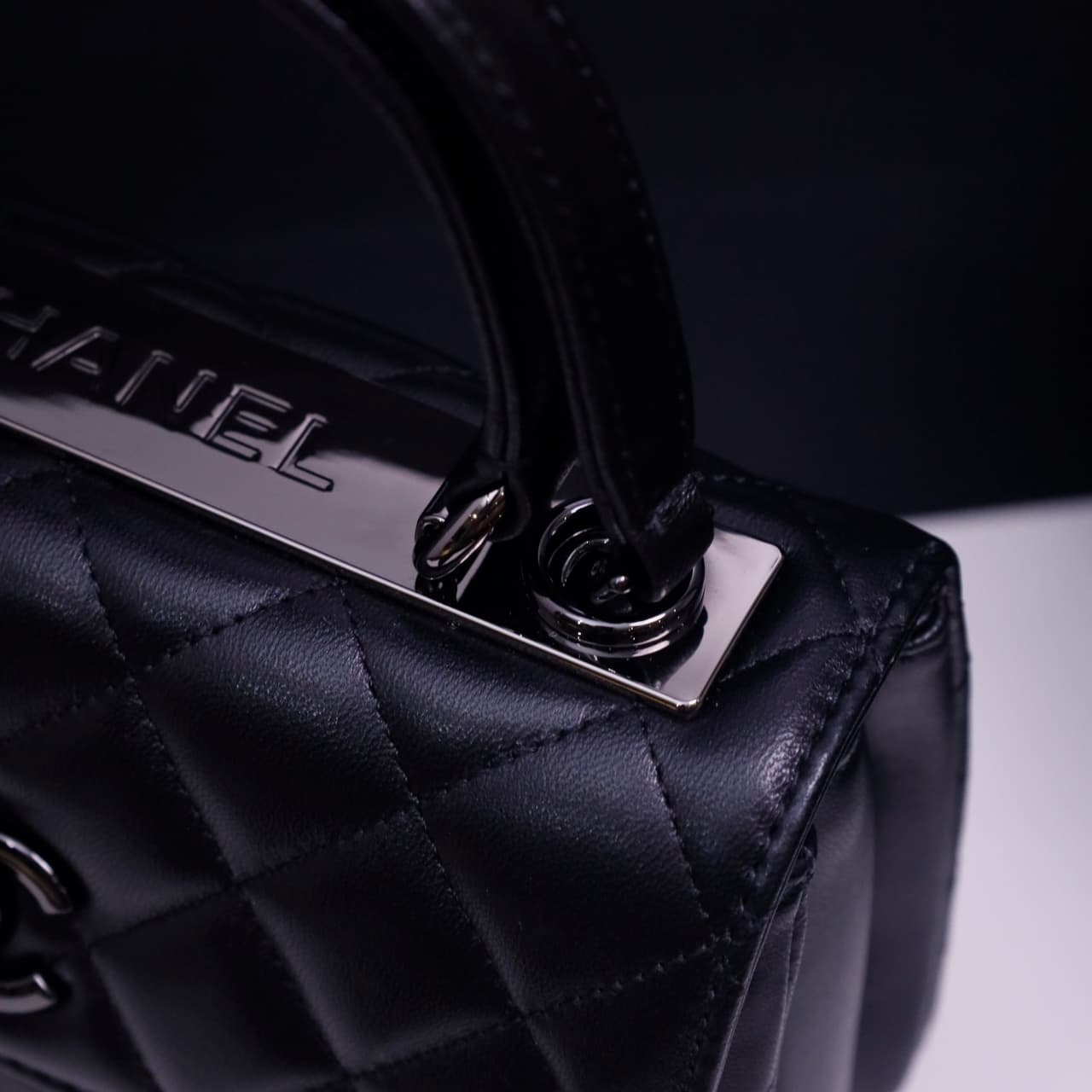 Chanel MINI FLAP BAG WITH TOP HANDLE AS4654 Lambskin &Black-Tone Metal Black A
