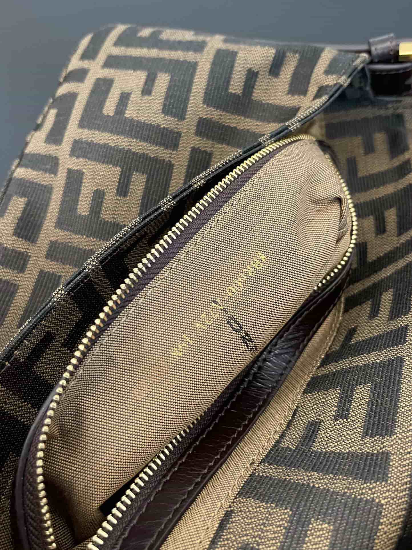 FENDI BAGUETTE fabric bag gold metal Brown High