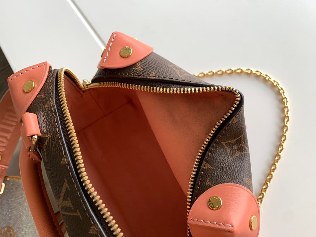 Louis Vuitton PETITE MALLE SOUPLE Monogram M45531 High