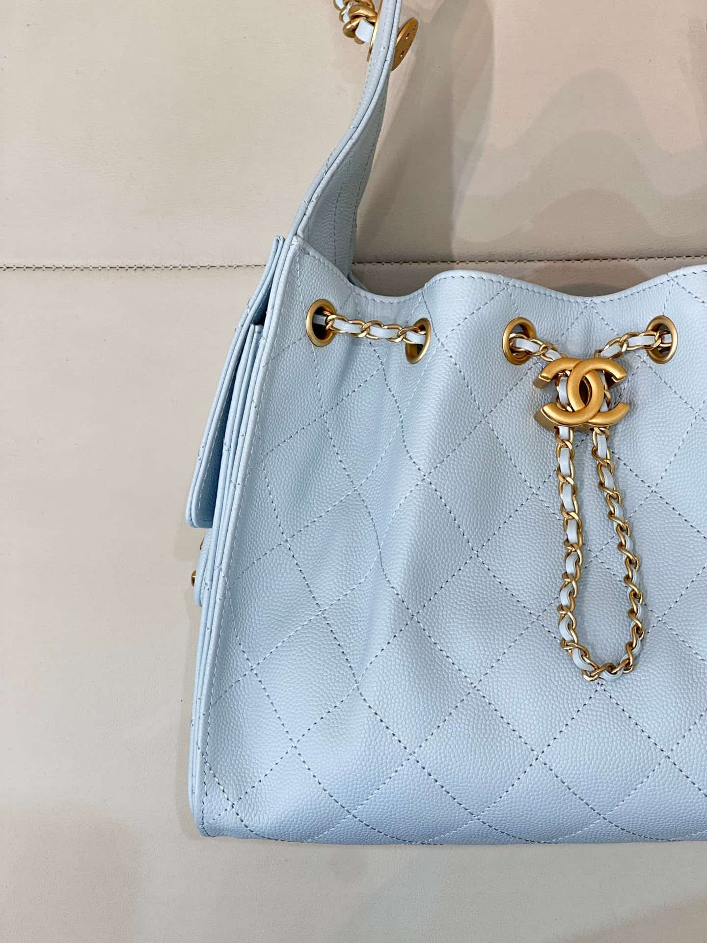 Chanel 25 Small Hobo handbag AS5293 Grained Calfskin & Gold-tone Metal Blue TOP