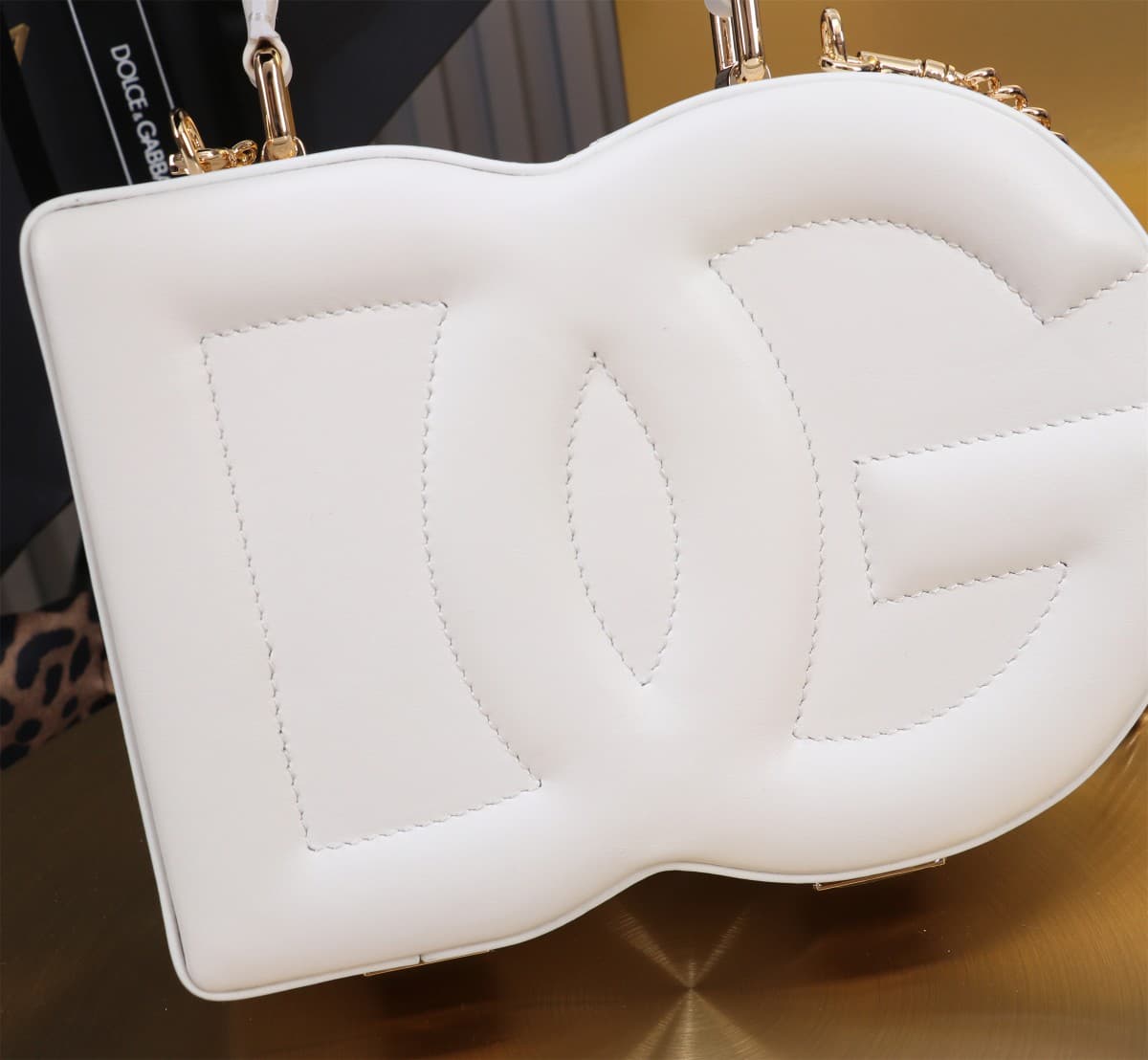 Dolce & Gabbana White leather DG Logo handbag high