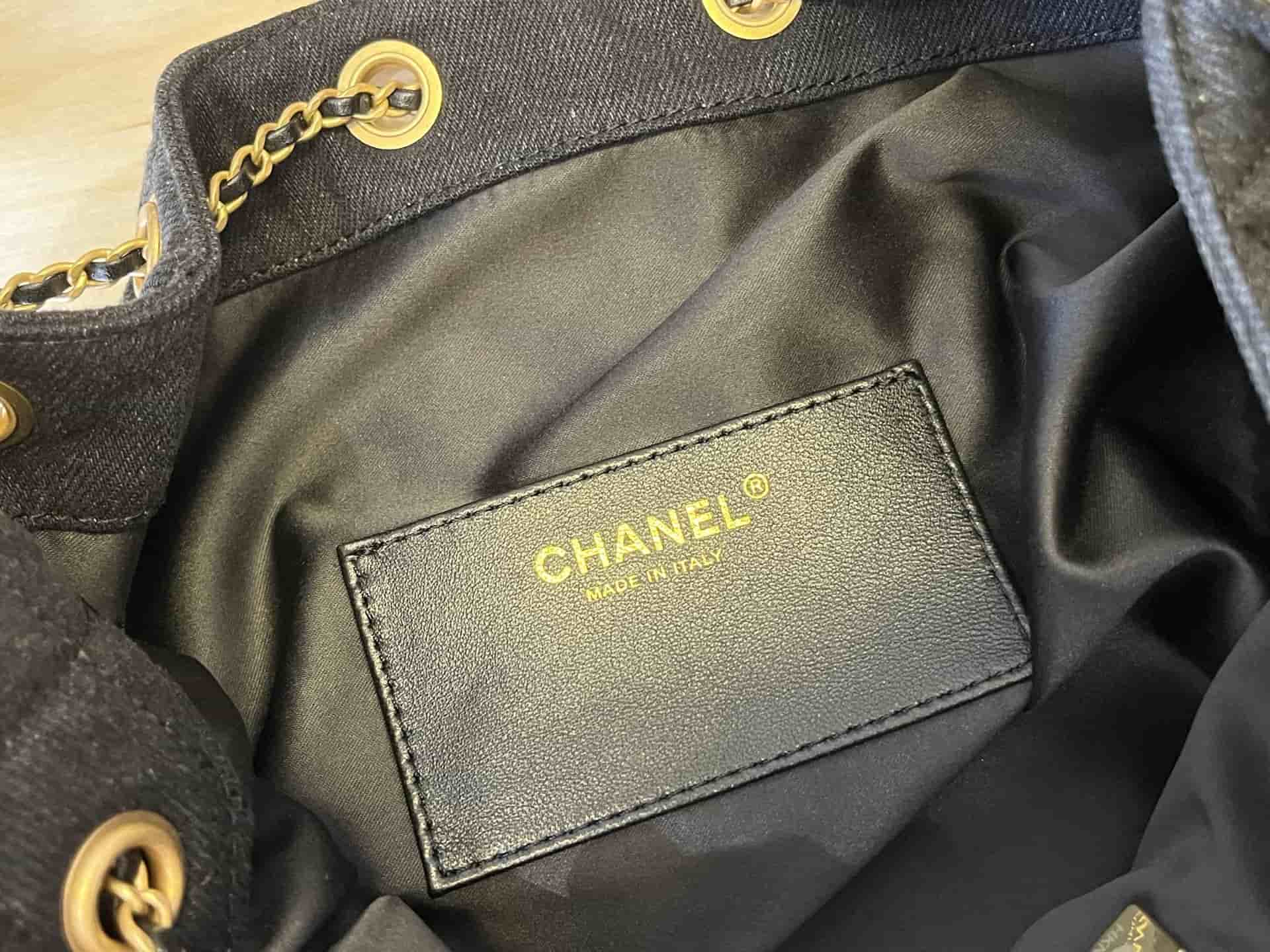 Chanel 25 Medium Hobo Medium handbag AS5311 Denim & Gold-tone Metal Black A