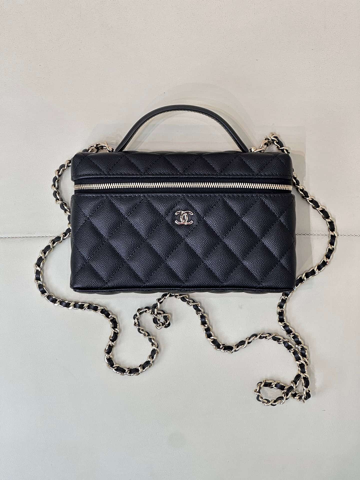 Chanel Classic Vanity with Chain Grained Calfskin & Gold-Tone Metal Black AP4385 TOP