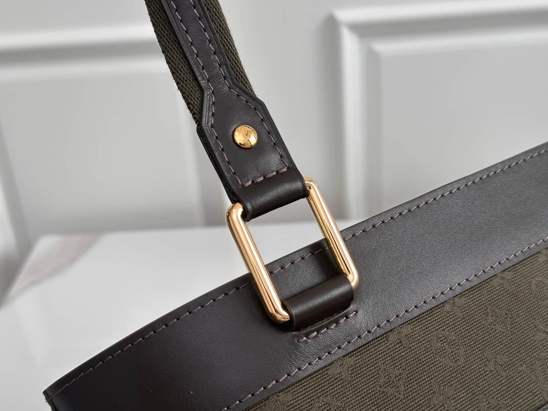 Louis Vuitton Monogram Lin Lucille shoulder bag M92681 High