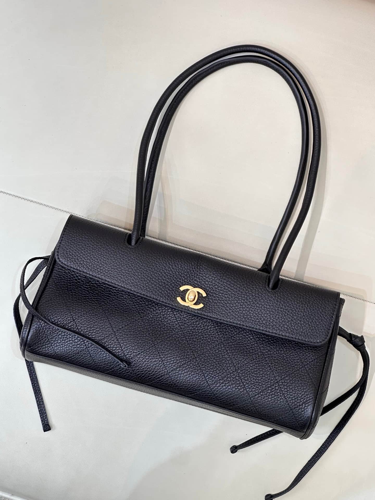 Chanel SMALL SHOPPING BAG Grained Calfskin & Gold-Tone Metal Black AS6288 TOP