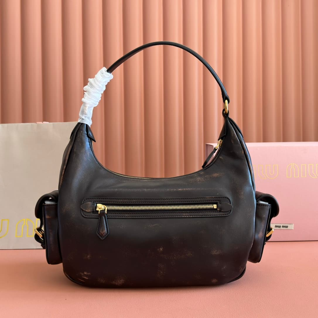 Miu Miu Pocket leather shoulder bag 5BC189 High
