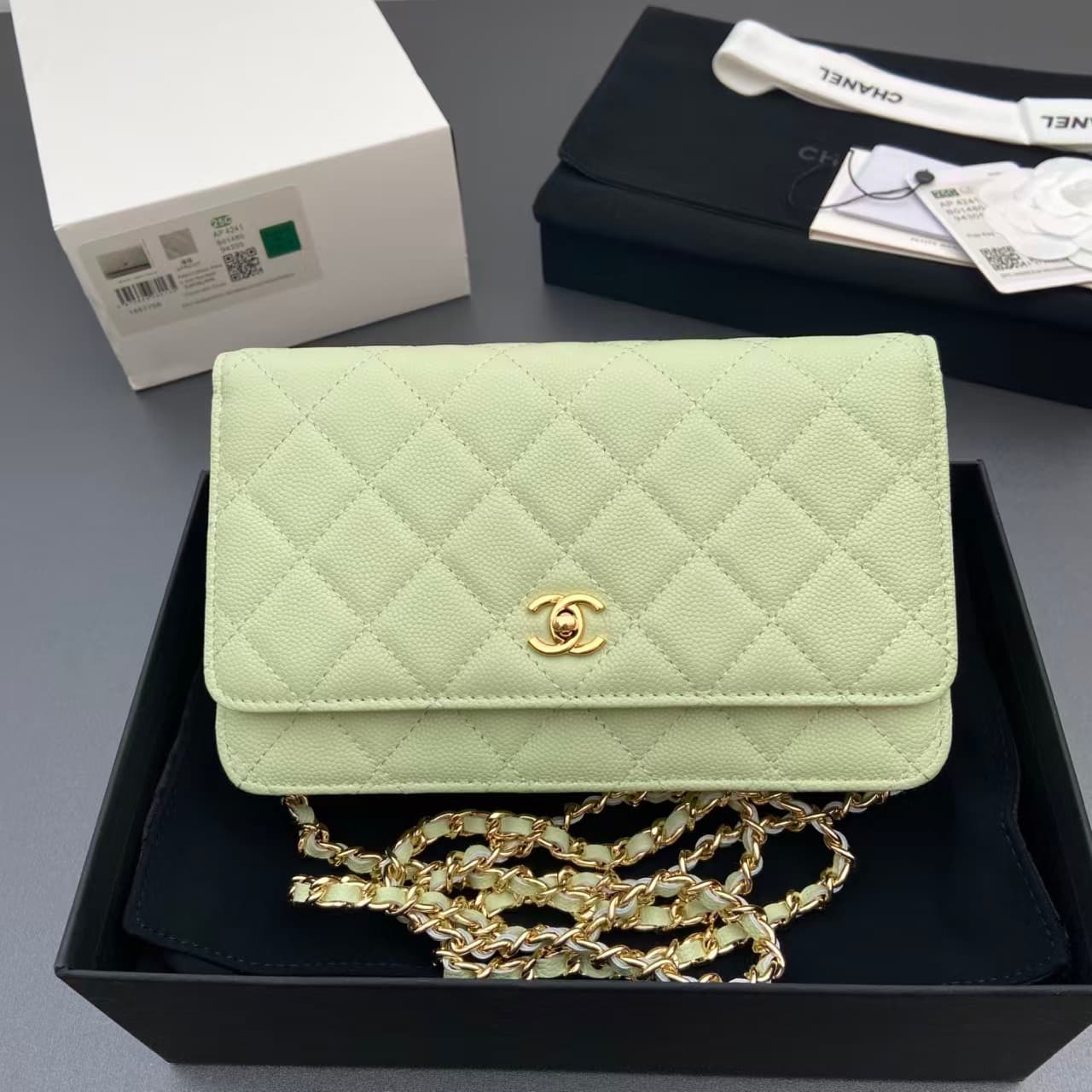 Chanel Classic Wallet on Chain Grained Shiny Calfskin& Gold-Tone Metal AP4241 Light Green High