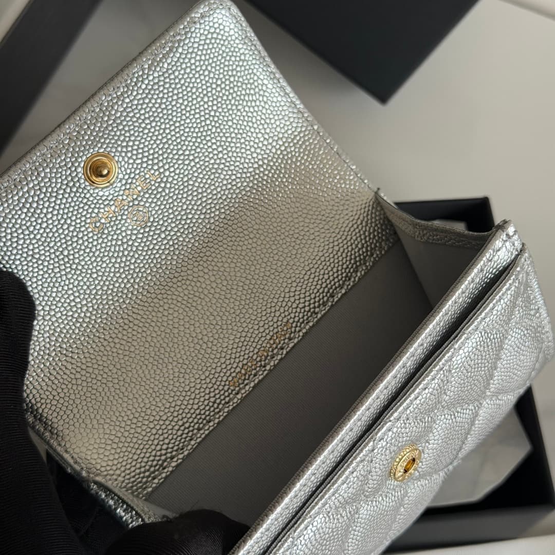 Chanel Card Holder Shiny Grained Calfskin Strass & Gold-Tone Metal AP5079 High
