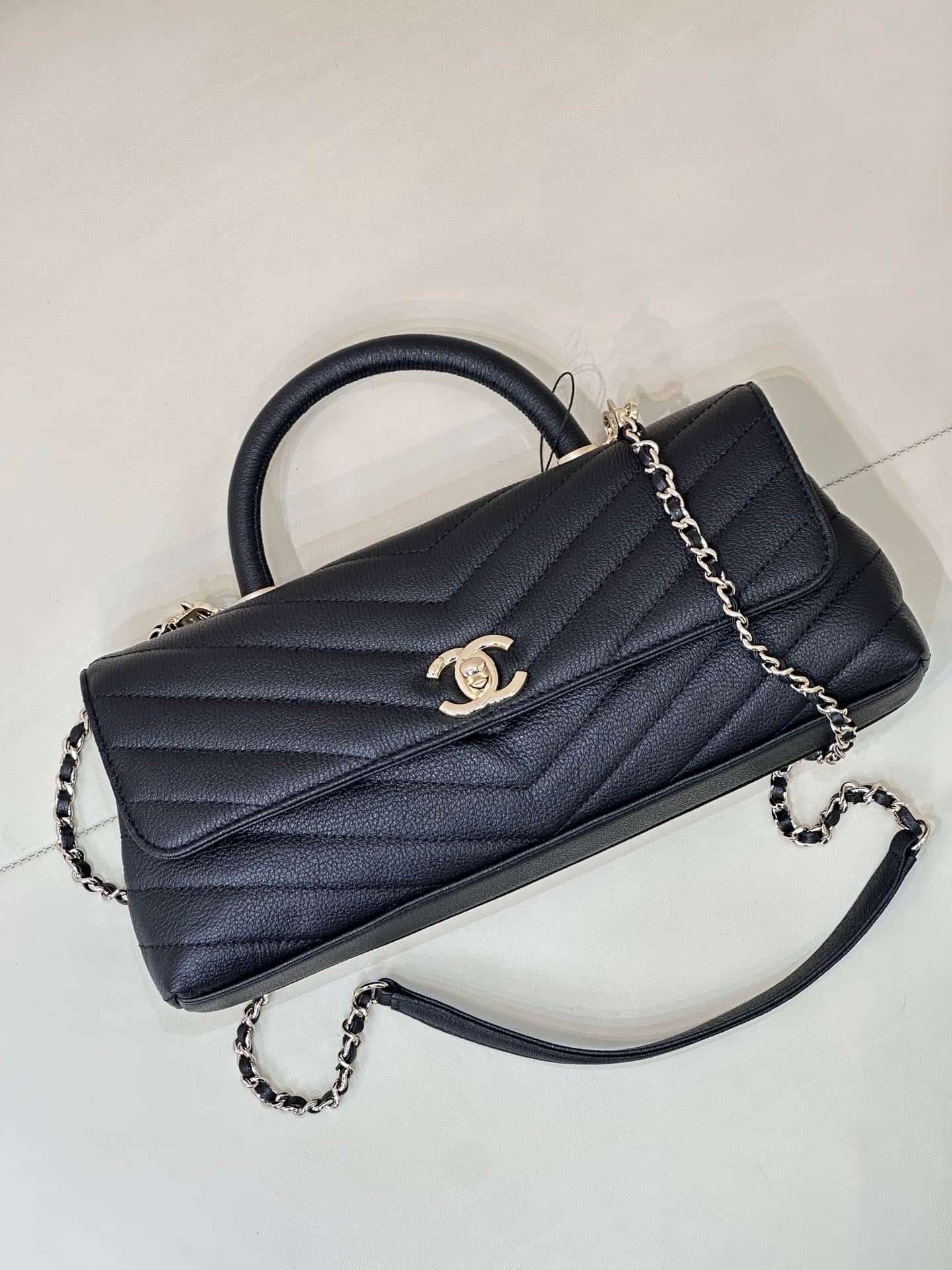 Chanel Maxi Flap Bag with Top Handle Grained Calfskin& Gold-Tone Metal AS6091 Black TOP