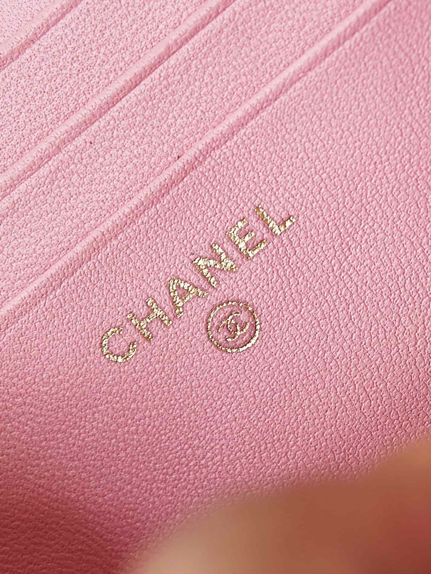 Chanel Vanity with Chain AP3940 Lambskin Pink A