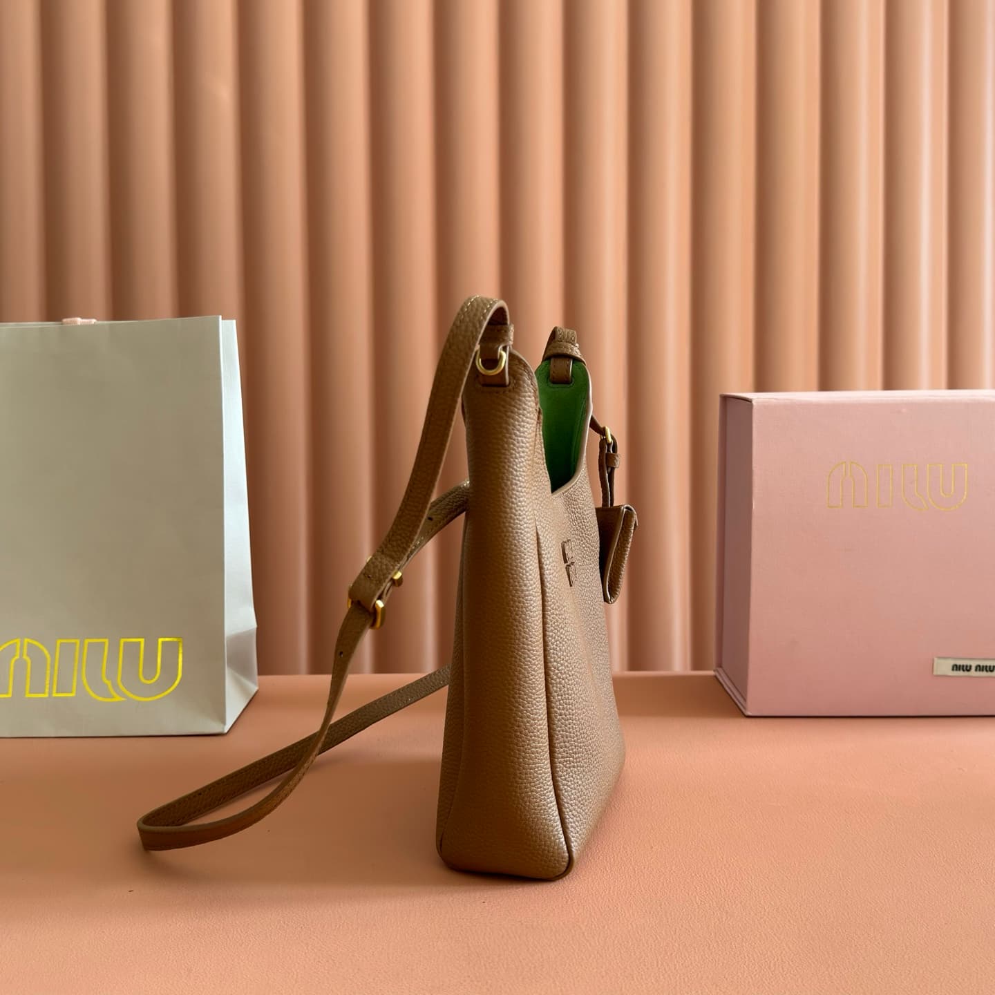 Miu Miu brown leather bucket crossbody bag 5be098 TOP
