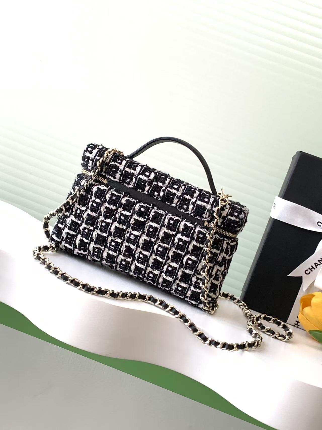 Chanel VANITY WITH CHAIN AP4407 Denim & Gold-Tone Metal High