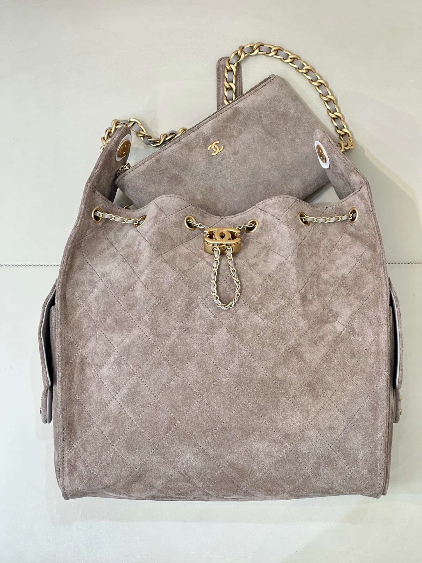 Chanel 25 Medium Hobo handbag AS5311 Suede &Gold-tone Metal Brown TOP