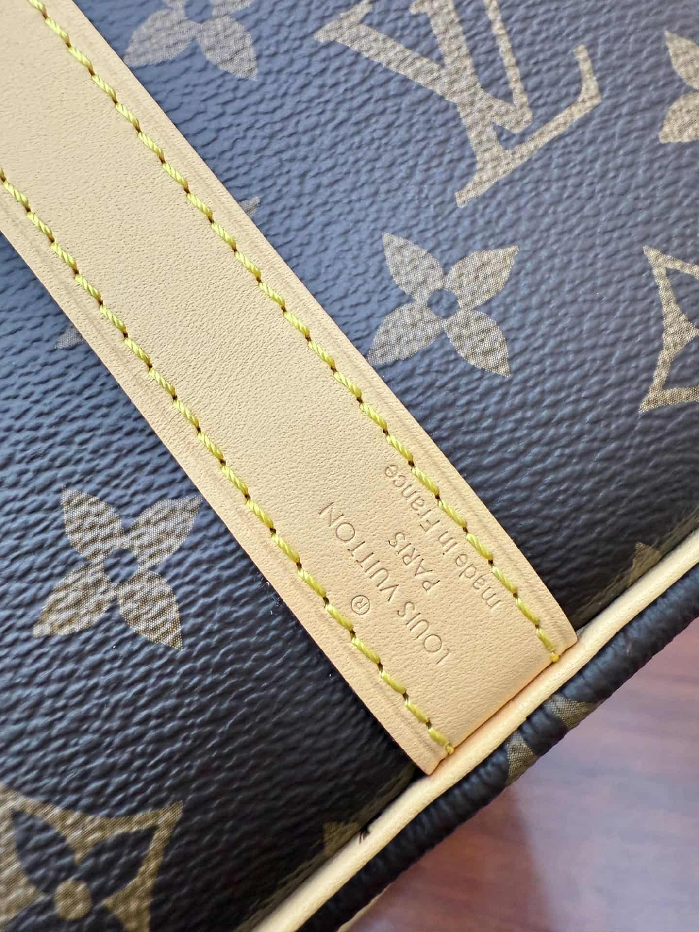 Louis Vuitton Speedy Bandoulière 30 Monogram coated canvas M46980 TOP