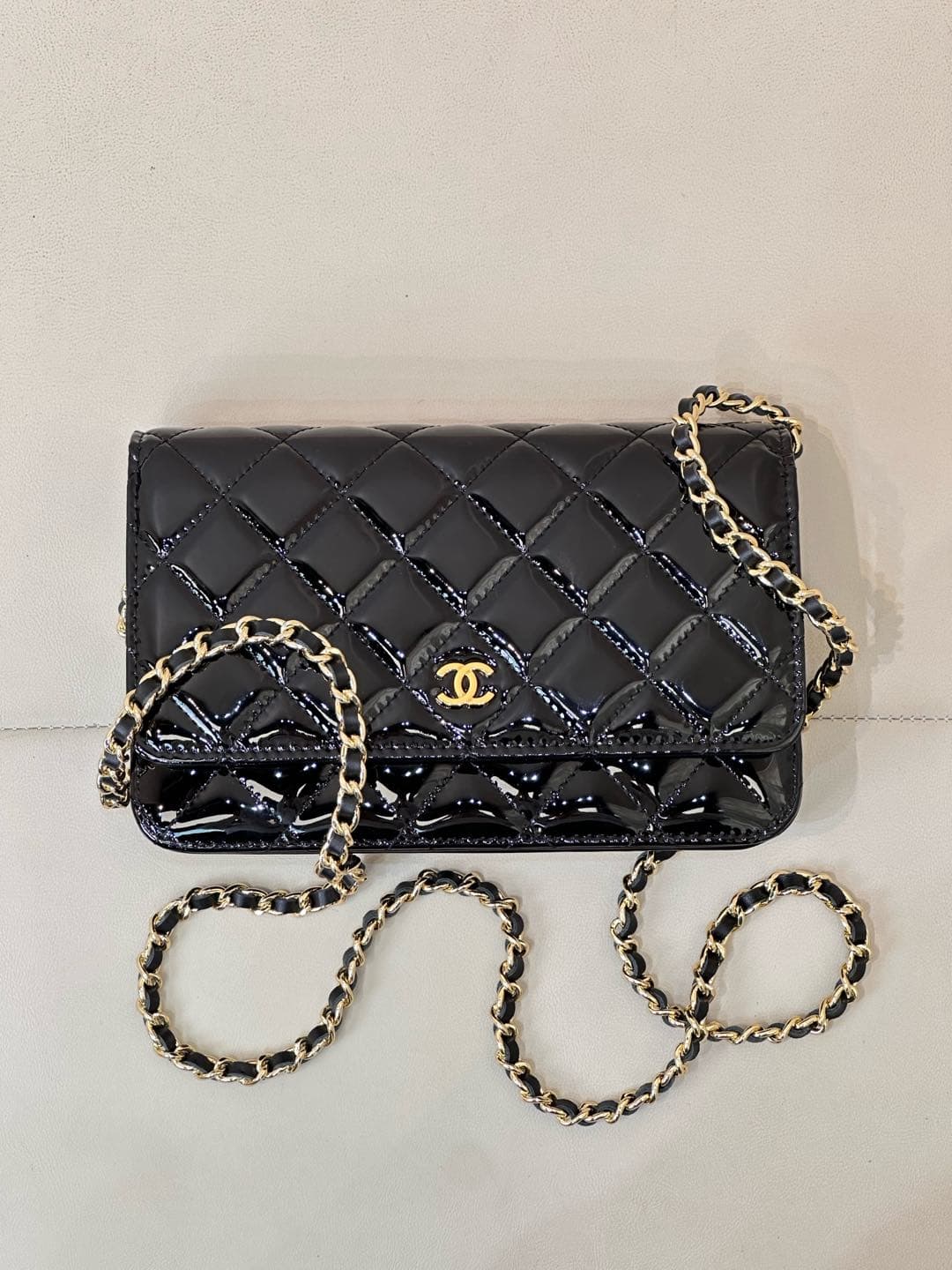 Chanel Wallet on Chain Patent Calfskin& Gold-tone Metal AP0250 Black TOP
