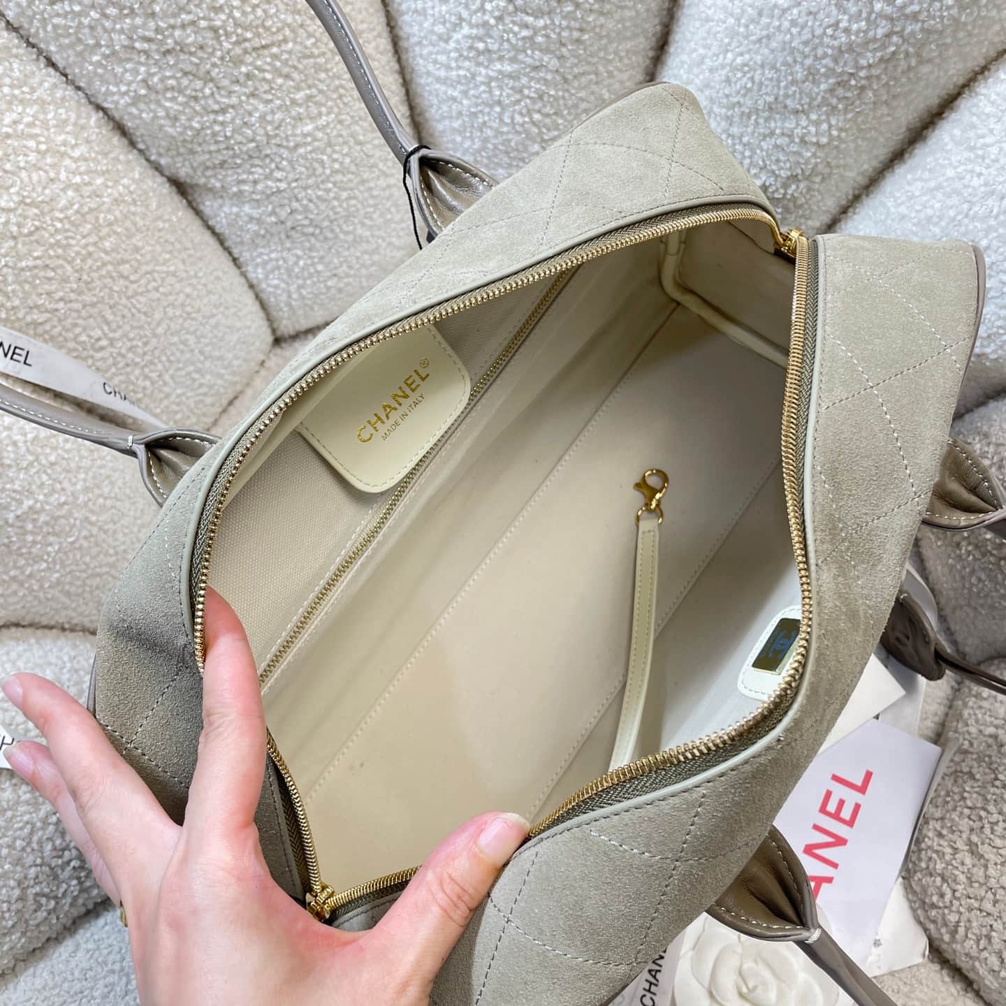 Chanel Maxi bowling bag Suede calfskin & Gold-Tone Metal Khaki AS6211 A