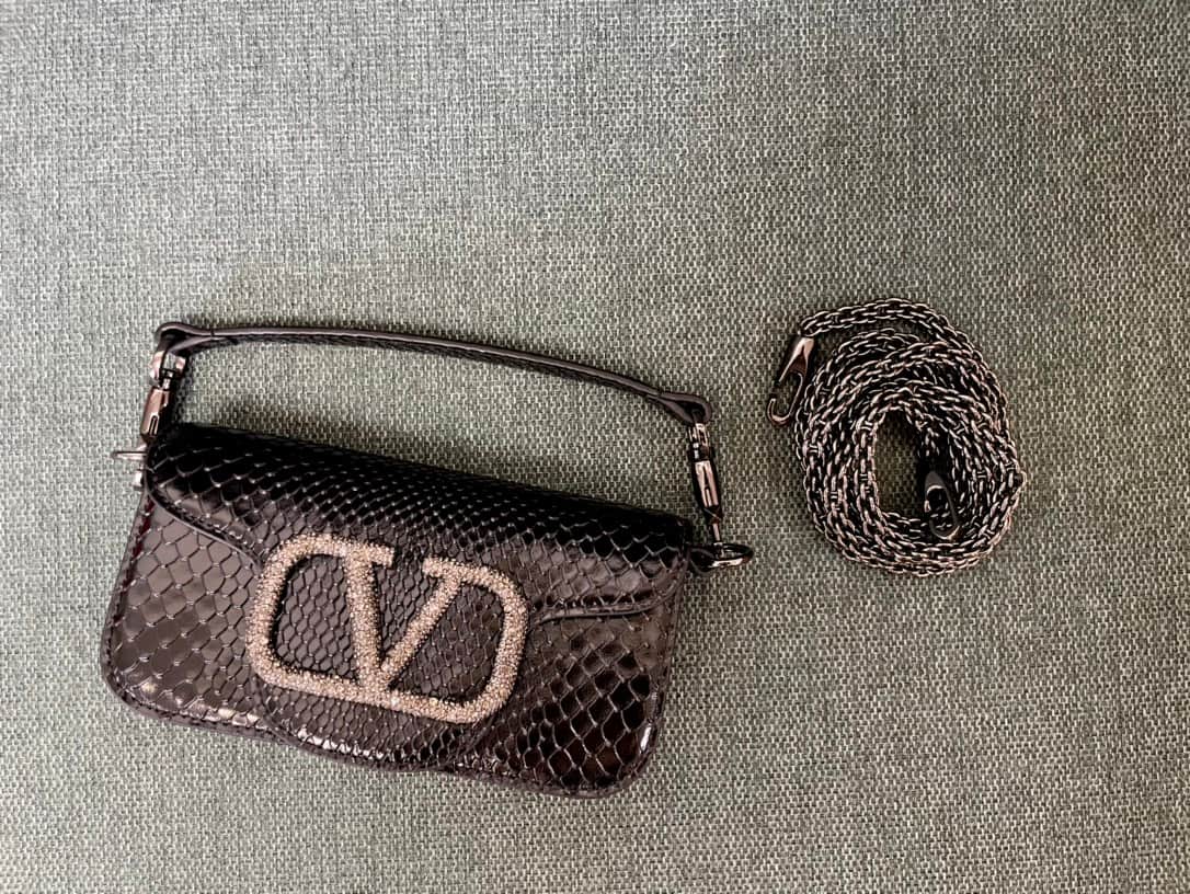 Valentino Garavani MINILOC mini shoulder bag 1133S Calfskin Black High