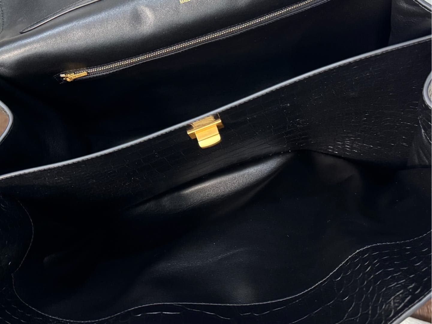 Balenciaga Rodeo Large Bag in Black Crocodile Embossed Calfskin With Gold-Tone Metal TOP