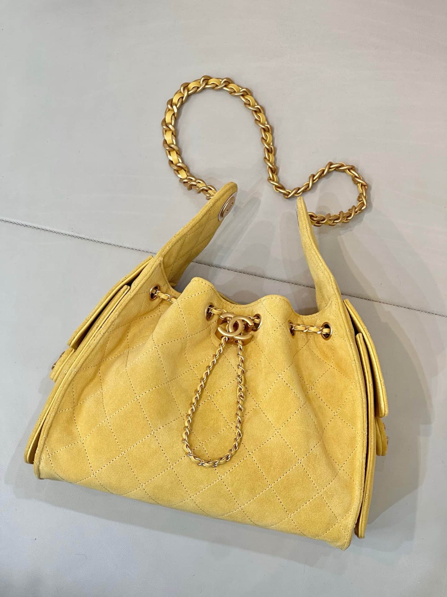 Chanel 25 Small Hobo handbag AS5293 Suede &Gold-tone Metal Yellow TOP
