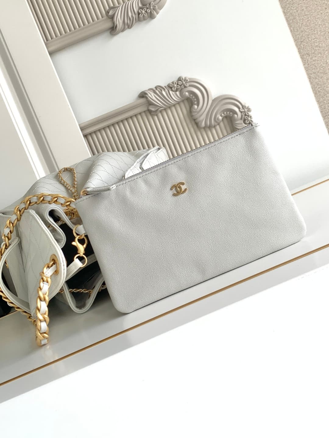 Chanel 25 Medium Hobo Medium handbag AS5311 Grained Calfskin & Gold-tone Metal Light Grey A