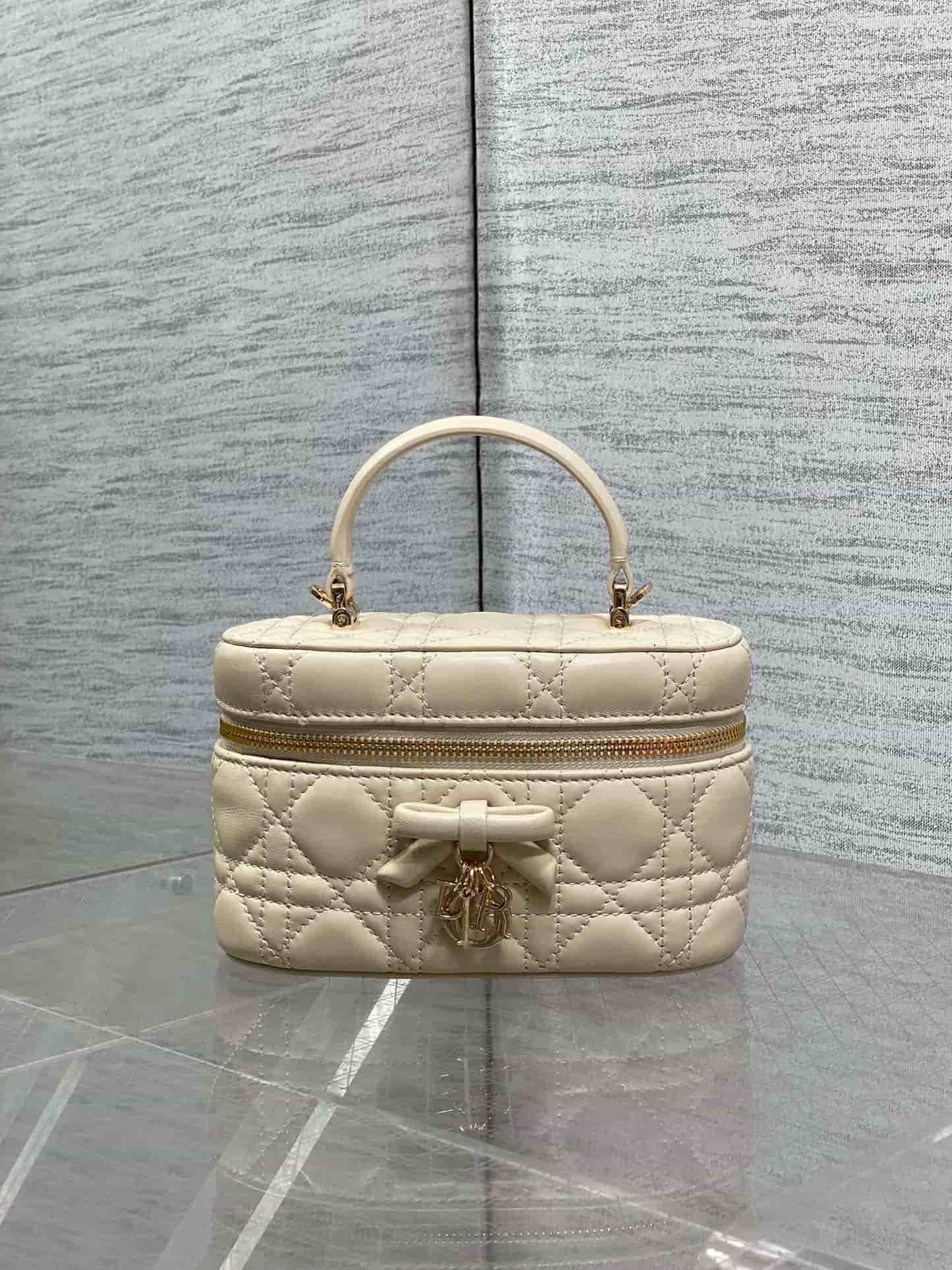 Dior Mini Vanity Beige Cannage Lambskin S2603 High