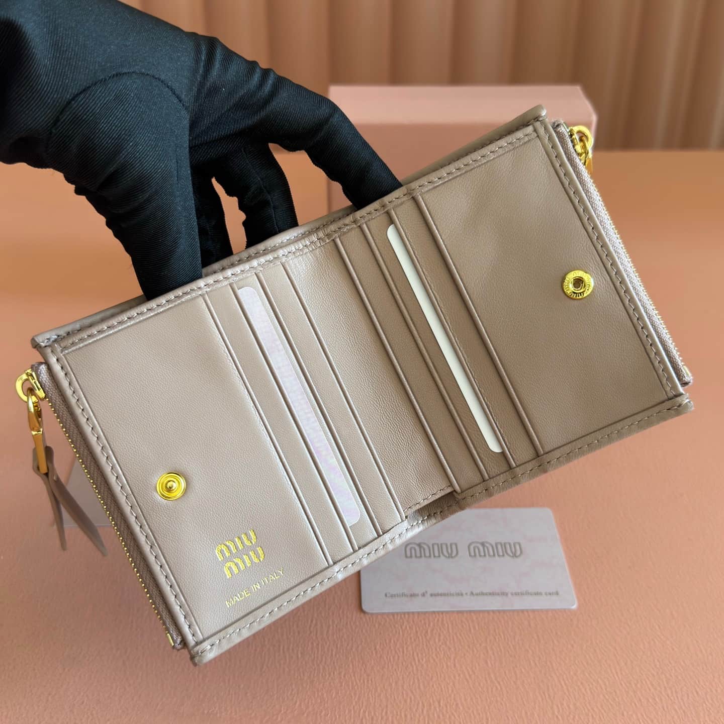 Miu Miu Begonia Powder Pink Matelassé Nappa Leather Wallet 5MV017 TOP