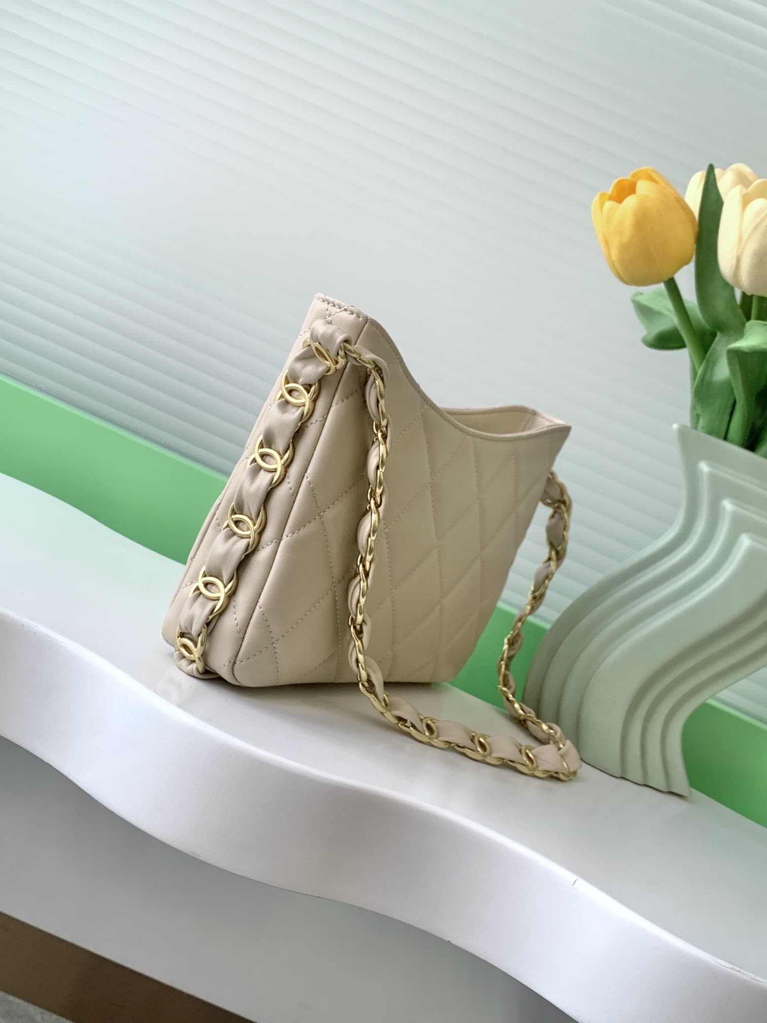 Chanel HOBO HANDBAG AS5177 Lambskin & Gold-Tone Metal Cream A